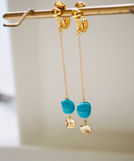 turquoise × gold leaf earring